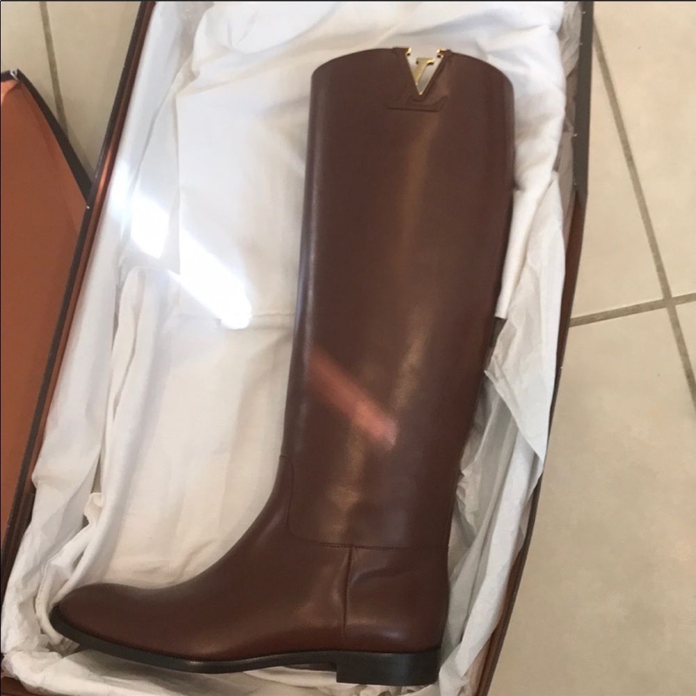 Louis Vuitton Boots - Picture 5 of 7